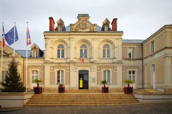 Abri Piscine Télescopique Achat abri de piscine Brissac Loire Aubance