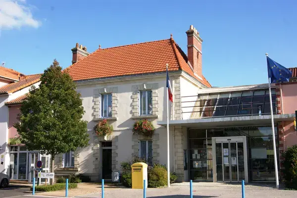 Abri Piscine Télescopique Achat abri de piscine Chaumes-en-Retz