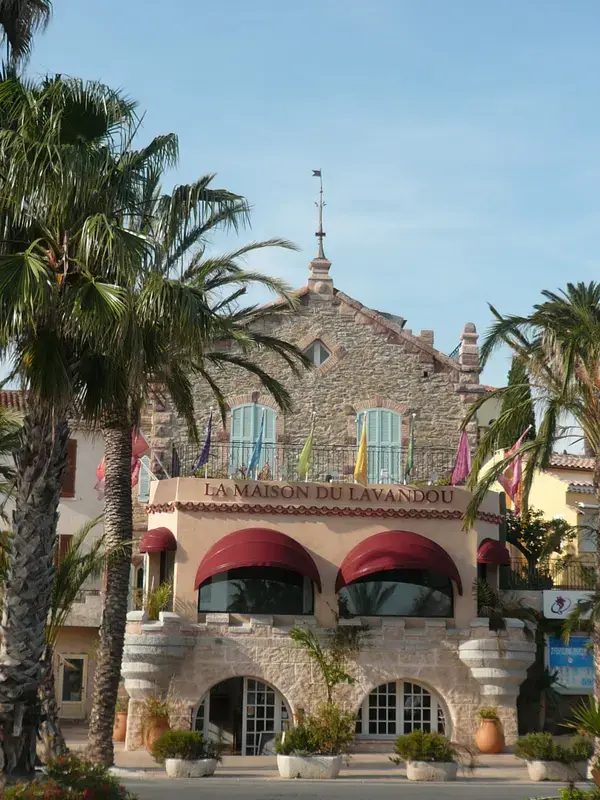 Abri Piscine Télescopique Achat abri de piscine Le Lavandou