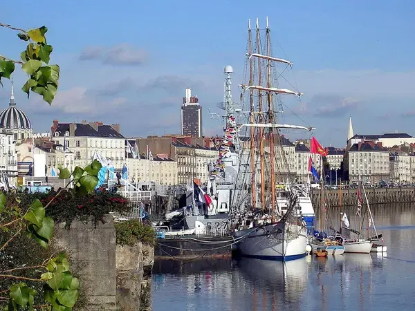 Abri Piscine Télescopique Achat abri de piscine Nantes