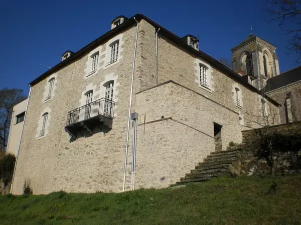 Abri Piscine Télescopique Achat abri de piscine Vallons-de-l'Erdre
